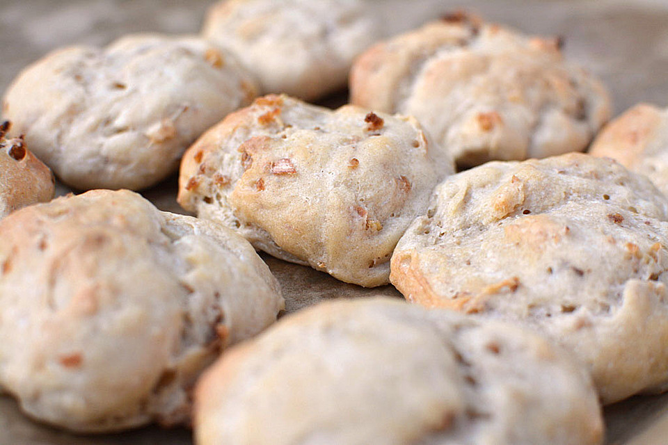 Zwiebelbrötchen von Rammilein30 | Chefkoch.de