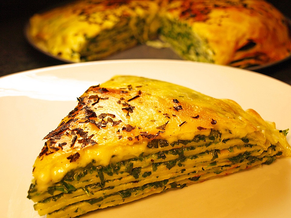 Pfannkuchen-Torte mit Spinat und Käse von Koelkast | Chefkoch.de