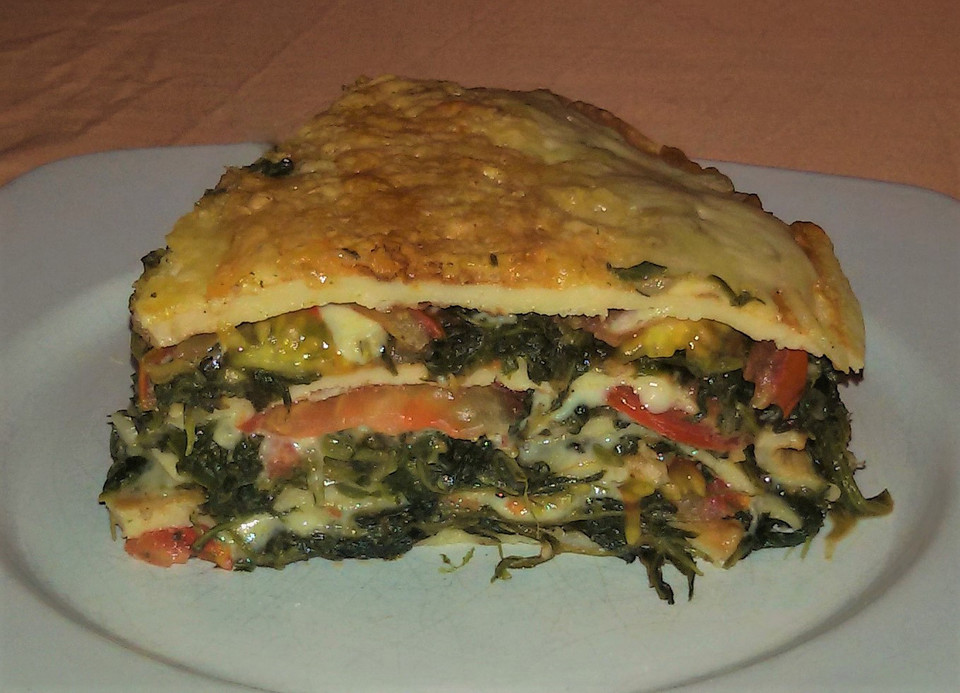 Pfannkuchen-Torte mit Spinat und Käse von Koelkast | Chefkoch.de