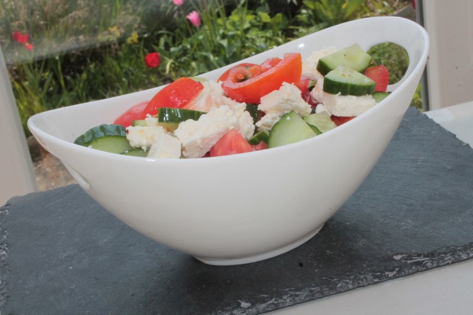 Tomaten - Gurken - Salat mit Schafskäse von problau | Chefkoch.de