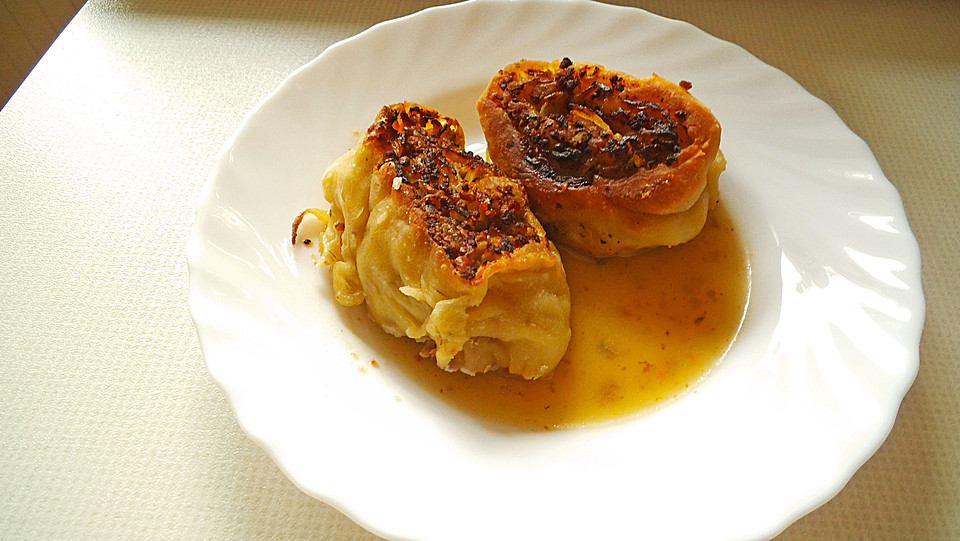 Omas orginal schwäbische Krautkrapfen | Chefkoch.de