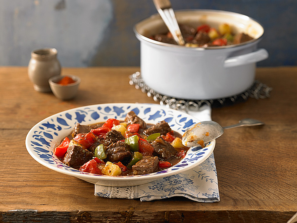 Ungarisches Gulasch von kampfkaetzchen | Chefkoch.de