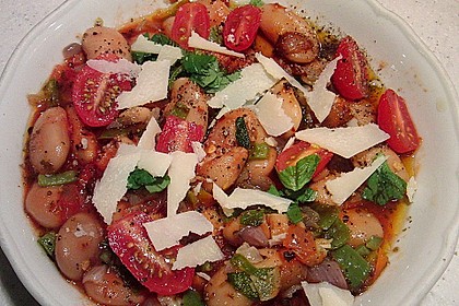 Riesenbohnen in pikanter Tomatensauce 3