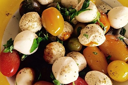 Mozzarella - Tomaten - Salat 15
