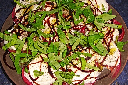 Mozzarella - Tomaten - Salat 63