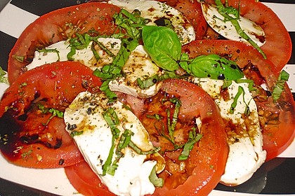 Mozzarella - Tomaten - Salat 21
