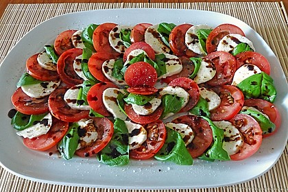 Mozzarella - Tomaten - Salat 17