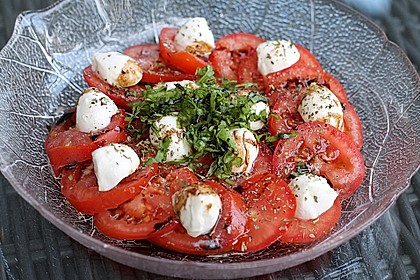 Mozzarella - Tomaten - Salat 3