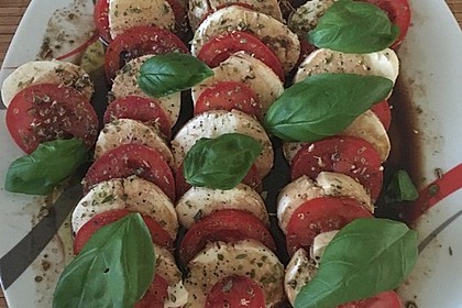 Mozzarella - Tomaten - Salat 13