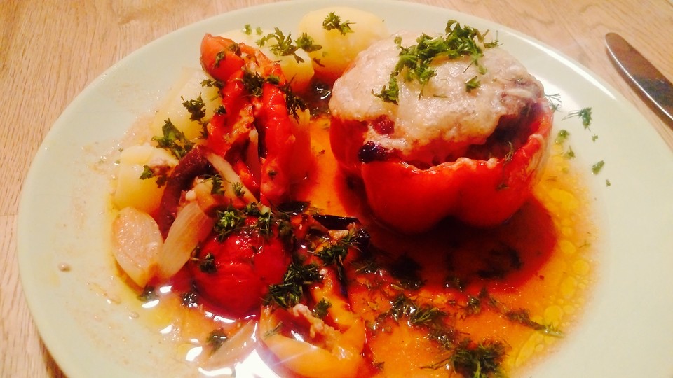 Gefüllte Paprika mit Hackfleisch von sundream22 | Chefkoch.de