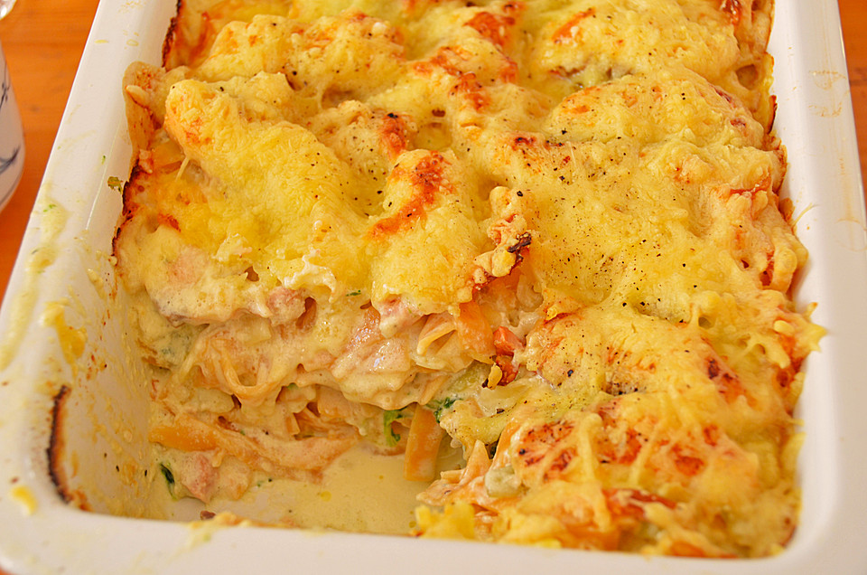 Nudelauflauf mit Spinat und Lachs von queeny | Chefkoch.de
