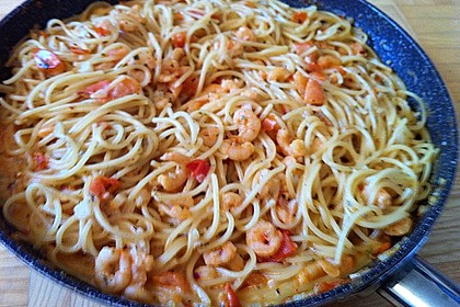 Pasta mit Knoblauch - Tomaten - Shrimps 16