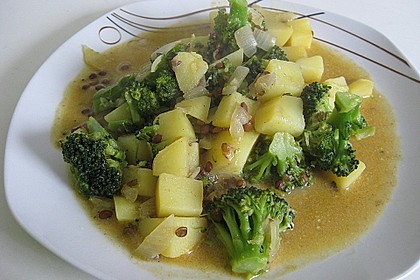 Kartoffel-Brokkoli-Curry mit Kokosmilch 20