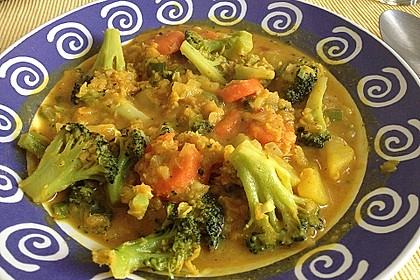 Kartoffel-Brokkoli-Curry mit Kokosmilch 8