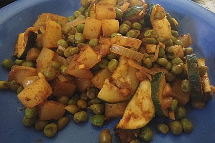 Kartoffel-Brokkoli-Curry mit Kokosmilch 26