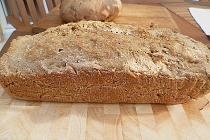 Saftiges Vollkornbrot ohne Kneten 10