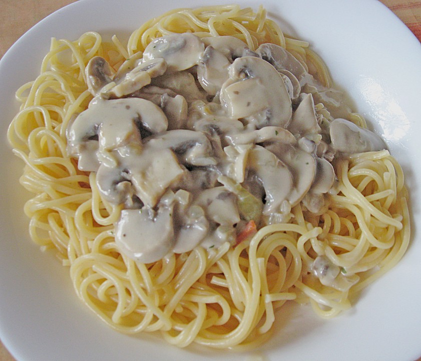 Spaghetti mit Pilz - Sahne - Soße von Shadowstar | Chefkoch.de