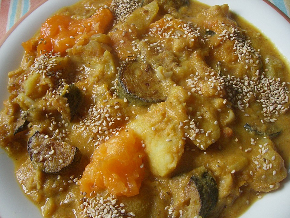 Curry mit Kartoffel, Paprika und Aprikosen von morgaine0767 | Chefkoch.de