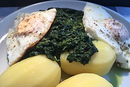 Kartoffeln, Spinat, Käse und Ei 12