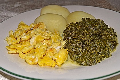 Kartoffeln, Spinat, Käse und Ei 5