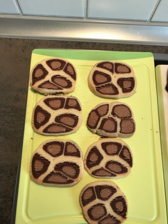 Schwarz - Weiß - Plätzchen von sweet-angie | Chefkoch.de