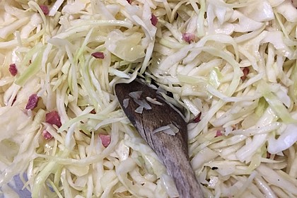Bayrischer Krautsalat mit Speck 2