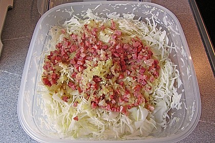 Bayrischer Krautsalat mit Speck 14