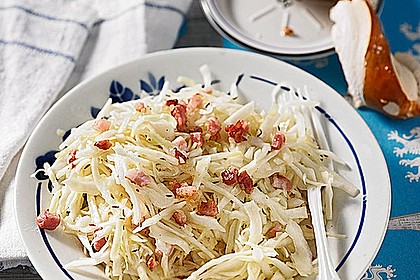 Bayrischer Krautsalat mit Speck 1