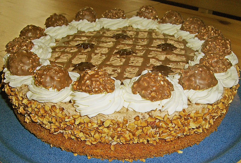 Rocher Torte von Sarina-Emilia | Chefkoch.de