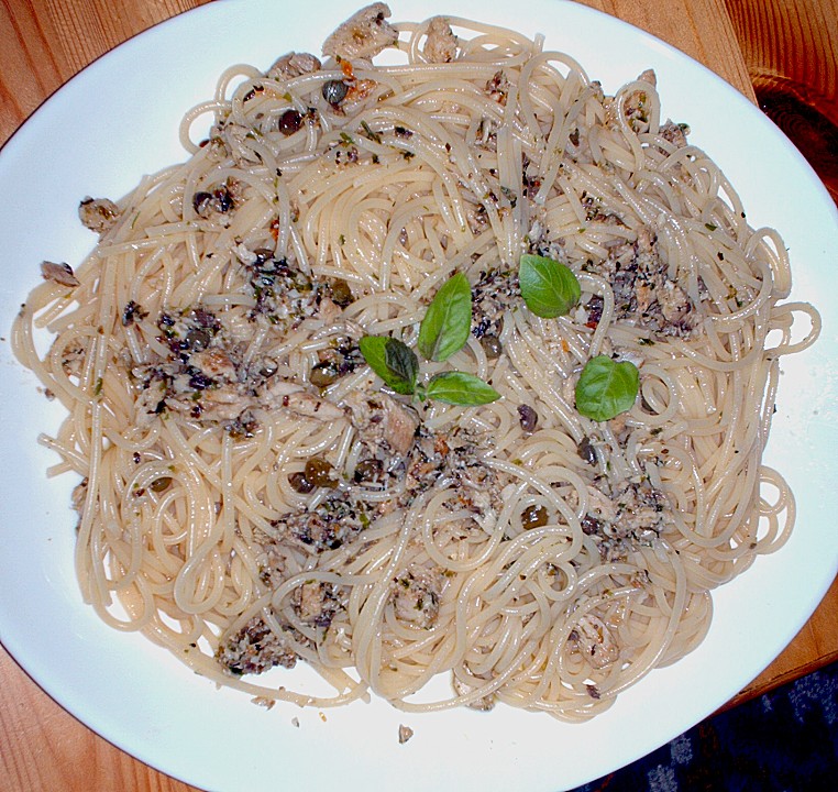 Spaghetti mit Sardellen und Kapern von daja | Chefkoch.de