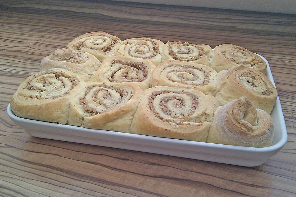 Hefeschnecken mit Mandelfüllung von cindy54 | Chefkoch.de