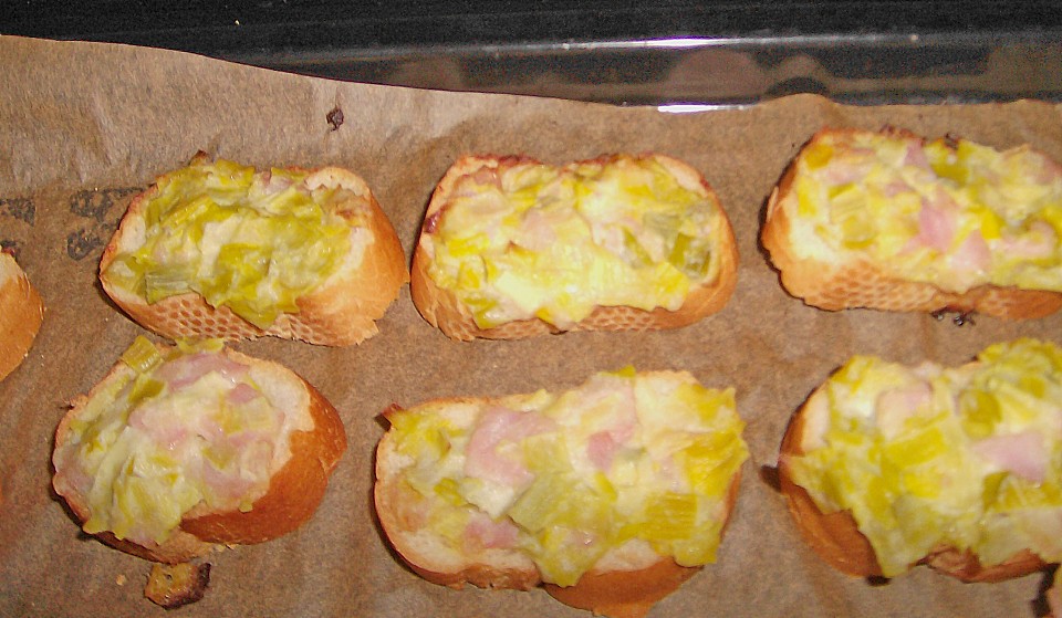 Überbackene Brötchen mit Lauchaufstrich von Thüringenmädel | Chefkoch.de