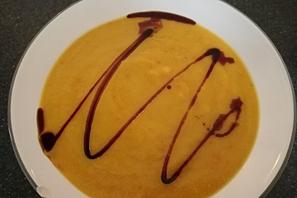 Kürbis-Apfel-Suppe 8
