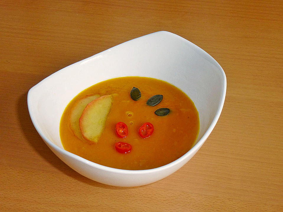 Kürbis-Apfel-Suppe von bilana | Chefkoch.de