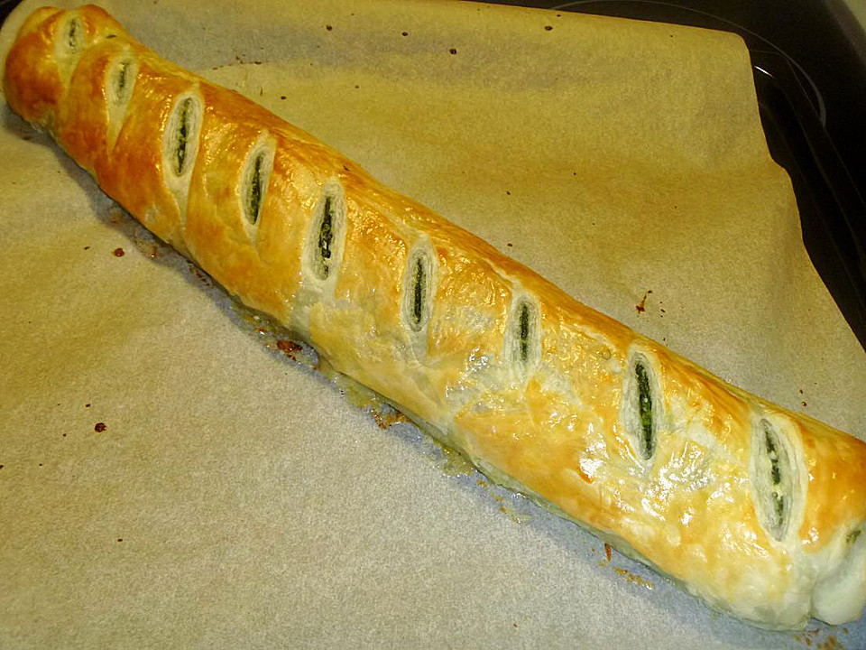 Spinat - Feta Blätterteigstrudel Von Ghluci | Chefkoch.de