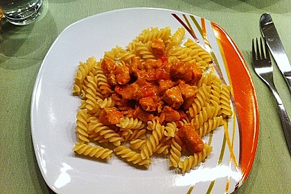 Hähnchen in Paprika Rahmsauce 5