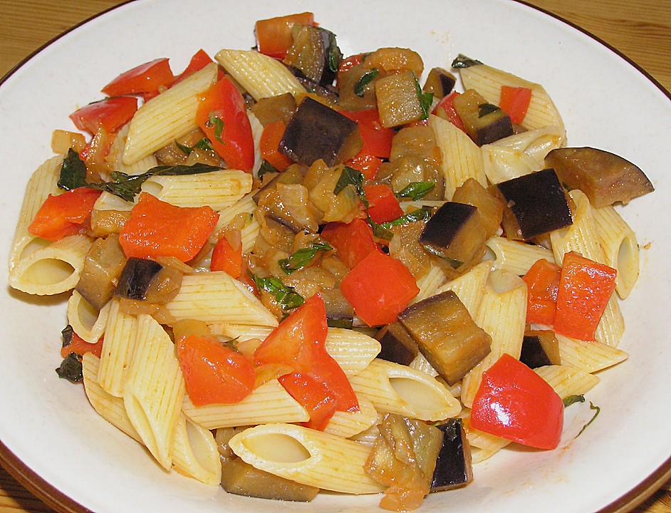 Pasta mit Aubergine und Paprikaschote von kaktus1709 | Chefkoch.de