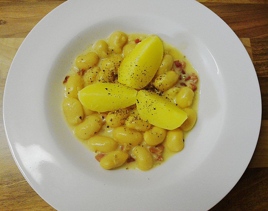 Dicke Bohnen mit Speck und Salzkartoffeln von susili101 | Chefkoch.de