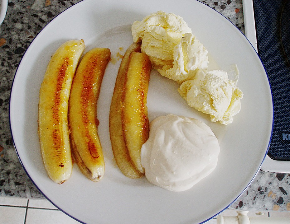 Gebackene Bananen mit Honigcreme und Vanilleeis von Sarah83 | Chefkoch.de