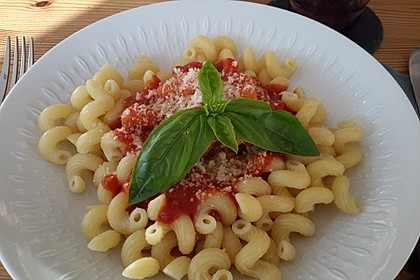 Reginas Tomatensoße 3