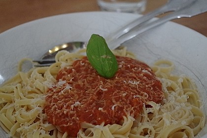 Reginas Tomatensoße 2