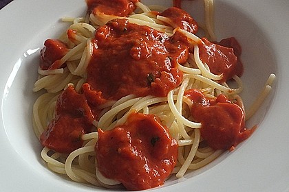 Reginas Tomatensoße 15