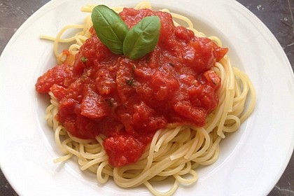 Reginas Tomatensoße 11