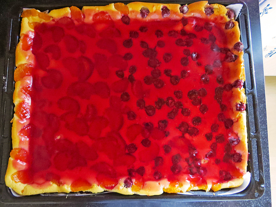 Kirsch- oder Mandarinen - Käsekuchen ohne Boden von Wyrwaa | Chefkoch.de