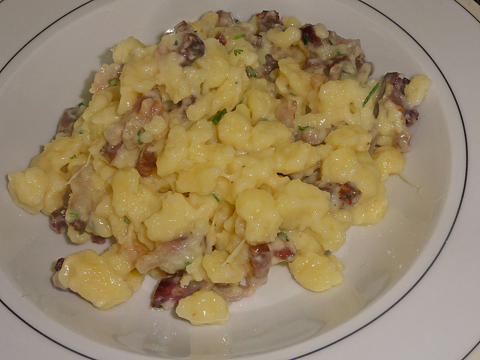 Allgäuer Käsespätzle mit Zwiebeln von ting | Chefkoch.de