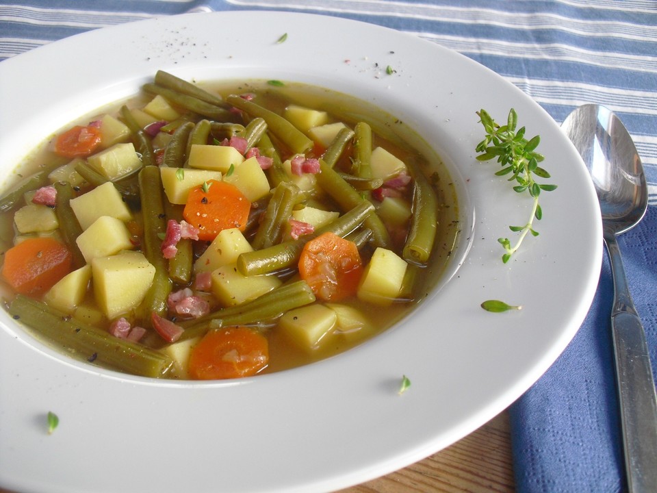 Leckere grüne Bohnensuppe von Mausi180 | Chefkoch.de